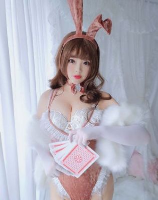 巨乳公主催眠