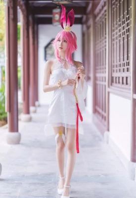 《女仆的完美服务》