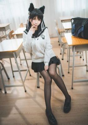 团鬼六女教师在线观看